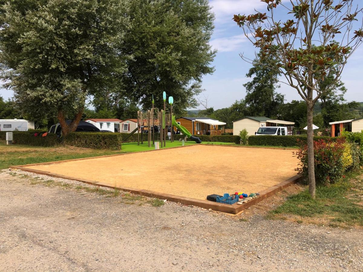 Camping Les Nysades Ξενοδοχείο Mirepoix  Εξωτερικό φωτογραφία